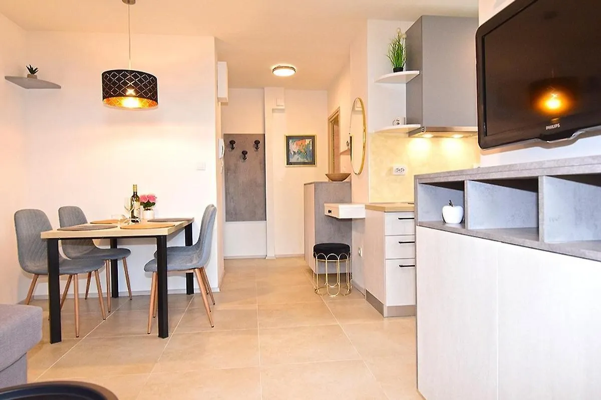 Apartament Sole Pula Apartman-Near Beach Chorwacja